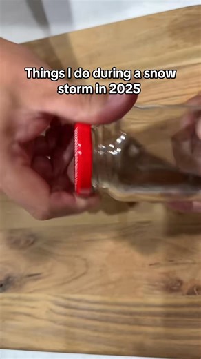 Things I do during a winter storm in 2025, be prepared and stay safe in the snow storm! #snow #hack #dadsoftiktok #foryourpage #hacks #how #lifehacks #tipsandtricks #learning #snowstorm#safetytips #safety #momsoftiktok | Lane Hurley | Facebook