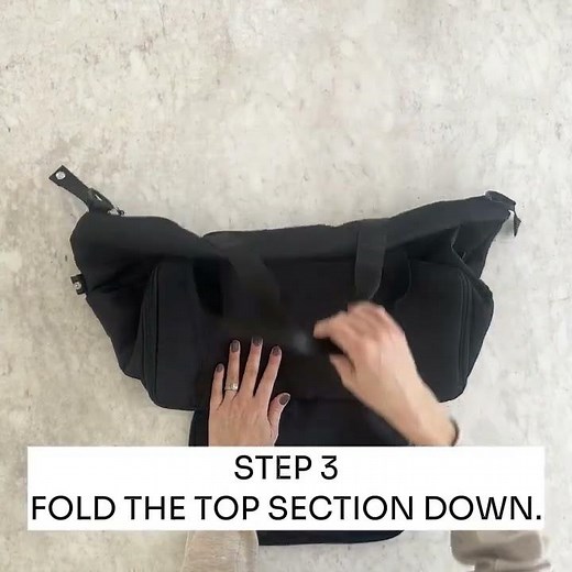 How to fold your Weekender™ Foldable Travel Bag
