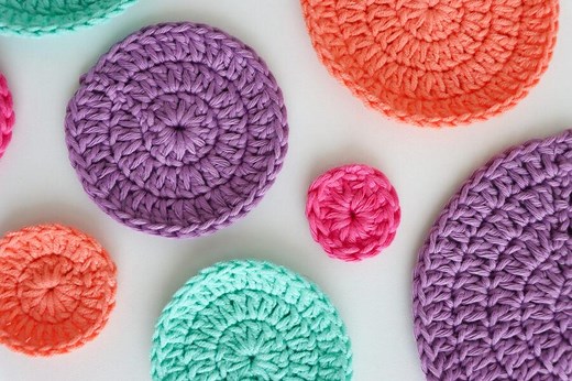 Learn How to Crochet a Flat Circle