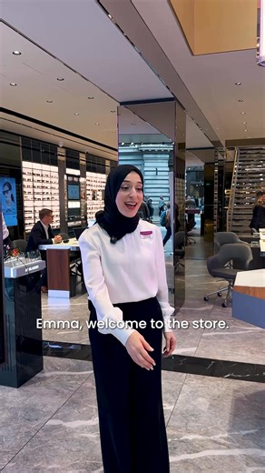 Book your Advanced Eye Test today and get the expert care trusted by Emma Willis. | Vision Express