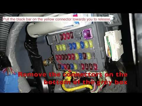 2007 Honda CR-V Multiplexer Replacement