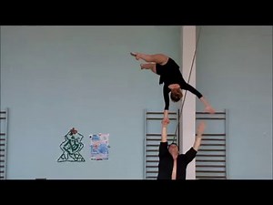 Duo M&M - Acrobatic hand to hand balance act - Adagio