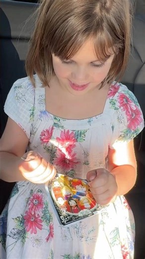 Disney Hocus Pocus Series 3 Collectible Figure Bag Clip | Mystery Blind Bag Opening #kidsvideo