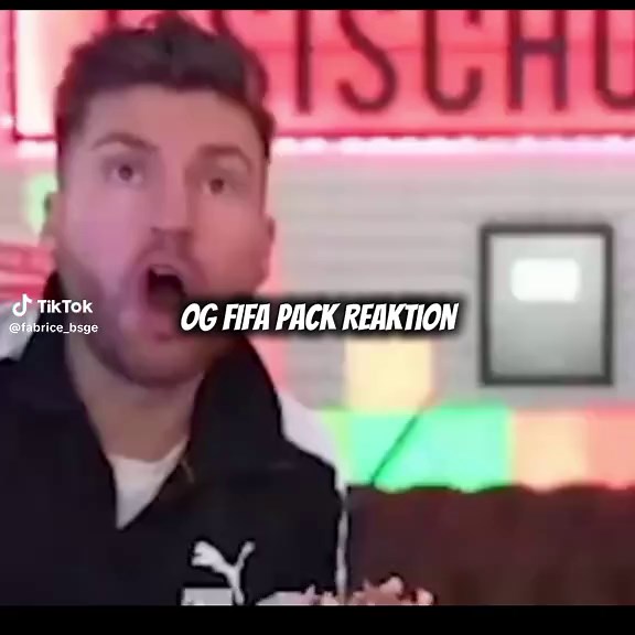 Discover Ultimate FIFA Gameplay Tips and Tricks