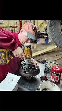 Detailed Guide to 14 Bolt Locker Installation