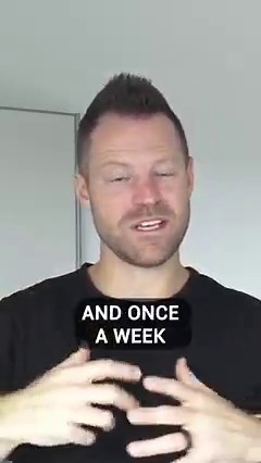 17K views · 332 reactions | Using baking soda as toothpaste has some crazy benefits!  #naturaltoothpaste #oralhealth #dentalsolutions | Dr. Livingood | Facebook