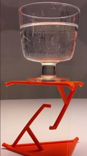 How Tensegrity Defies Gravity #shorts