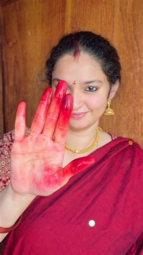 First Attempt at Making Organic Kumkum. Unbelievable result 🤯 #kumkum #diy #organic #ytshorts #yt