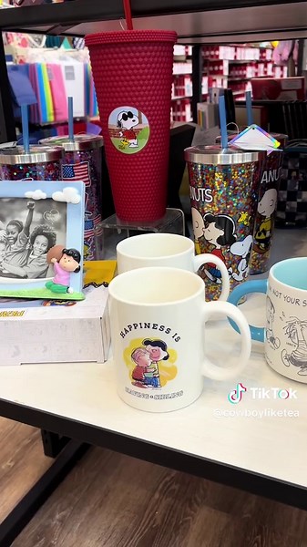 Snoopy Halloween Finds: Celebrate with Peanuts Classics