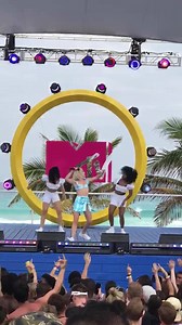 195K views · 421 reactions | Kicking off #MTVSpringBreak in Cancun with dream girl Zara Larsson ☀️ | MTV | Facebook