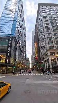 Randolph Street Drive in the Best City Chicago | Loop City Drive