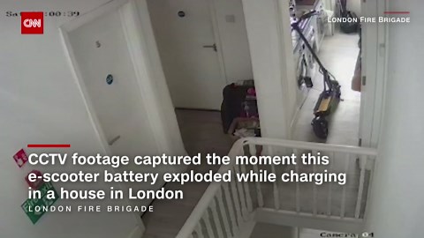 Lithium battery explodes in London house | CNN