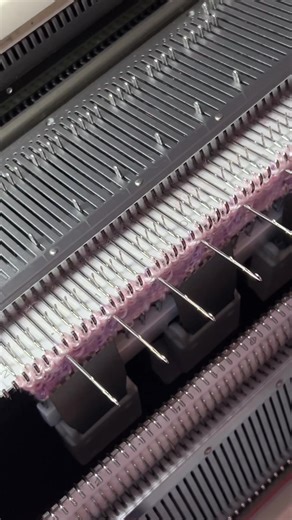 Busting Knitting Machine Myths: Skill and Art Combined