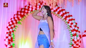 गुंजन सिंह और शिल्पी राज के गाने पर हो गया बवाल | Bhojpuri Injection