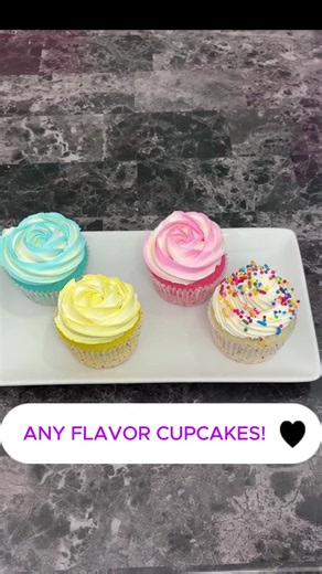 One cake batter...ENDLESS possibilities! 🧁🍰 You can turn this cake recipe into almost any flavor you want just by switching up the extract or emulsion! I made mine Lemon, Strawberry, Coconut and Funfetti Cake Batter...i did cupcakes just to show you the different flavors, but this is a great recipe to have on hand if you want to make a flavored cake, you don't have to go searching around for a recipe for that specific flavor-- just add the flavored extract, some coloring and BOOM!💥done! You'r