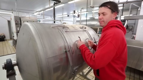 Step-By-Step Process Of Butter Making In Factories