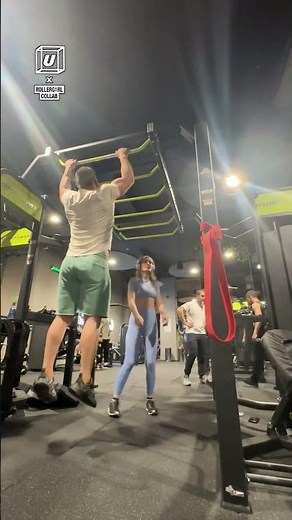Man blocks woman using monkey bar 😤 🎥: rollerg1rl via Collab