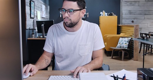 How to trace an image in Adobe Illustrator the easy way! | Blog | Sticker Mule