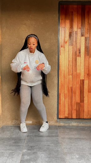 Struggling with Dancing to Bacardi 😤🤚🏻😭😂😂