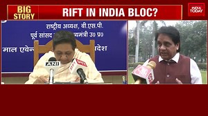 India's opposition camp seems to be neck-deep in internal rifts with heated disagreements on various topics, including the Prime Ministerial face and seat sharing issue in Maharashtra. Watch this report. #TTP #Politics | India Today