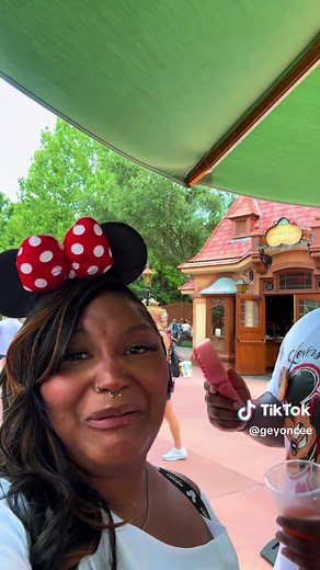 EPCOT Drinking Around the World Honest Review — Is It Worth It?