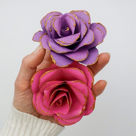 How to Make Paper Flowers (Step-by-step Tutorial)