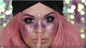 Glitter Glam Fortune Teller Look: Halloween Makeup Tutorial