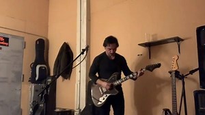 12 reactions | Guitarist David Azizinamini gives an impromptu looping performance with the #DigiTech #JamManStereo saying, "The DigiTech JamMan is the best looper on the market." With over 35 minutes of true stereo looping and features likes reverse playback, time-stretching and more, we'd have to agree, David. Thanks for sharing! Add JamMan Stereo to your rig: https://bddy.me/37hIb67 | DigiTech | Facebook