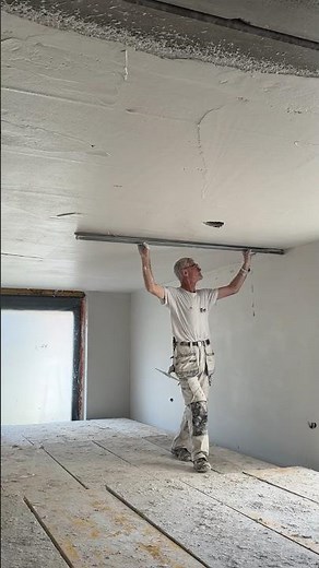 Mastering Ceiling Plastering: Expert Tips for a Perfect Finish