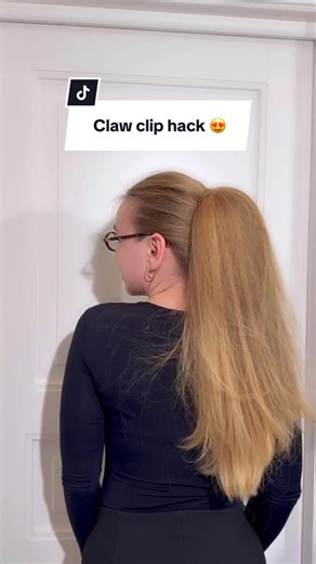 Claw clip hack for thick hair ✅ #hairstyle #haircare #hair #tutorial #longhair