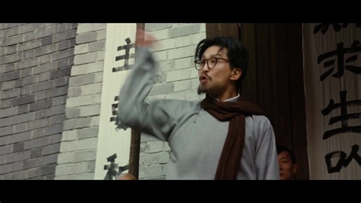 “所以祖国啊，她璀璨如歌”