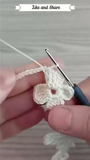 Easy Crochet Flower Mesh Pattern 🌸 | Join-as-You-Go Floral Motif Tutorial for Beginners