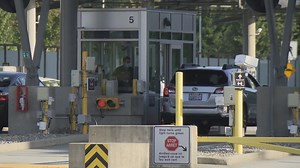 The U.S. is set to reopen its land borders with Canada and Mexico in early November to travellers who are fully vaccinated against COVID-19, according to U.S. officials. Immigration lawyer Len Saunders joins Paul Haysom to talk about what that will mean. https://globalnews.ca/news/8261521/us-canada-border-reopening-november-covid/ | Global BC