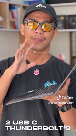 Fujitsu U939 Review: Best Laptop Recommendation under $600