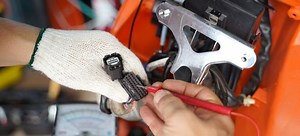 A Guide to Troubleshooting an Engine Diagnostics System | DoItYourself.com