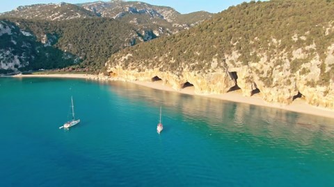 World's Most Beautiful Beaches Revealed by Drone