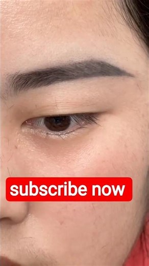 Perfect Eyebrow Shape at Home | Easy Razor Method #eyemakeup #browstylist