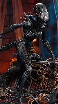 HUGE Alien Romulus Statue 😱 | Sideshow Con 2025