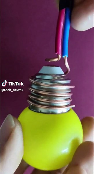 Want to learn the basics of electrical work from scratch? Discover the essential knowledge about switches and sockets that most people don’t know! Stay tuned for more expert tips and tricks to boost your electrical skills! #LearningElectricityFromScratch #SwitchesAndSockets #electricalknowledge