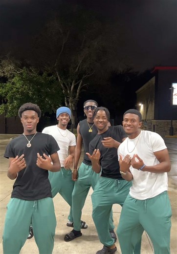 Ou dim ou grangou😂😂@Leo🦅 @Carvens🥷🏾! @Muler🥷>> @400.aim @1804-Zoe for life 🇭🇹🇧🇷🇺🇸 #fyp #viral #vibe #funny