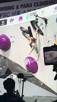 Lee Dohyun Tops M1 Finals Boulder @ IFSC Climbing World Championships Seoul 2025