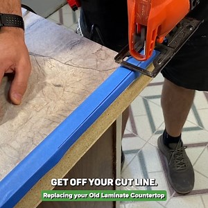 Thinking about replacing your old laminate countertop? In this video, we take you through every step—from cutting tight corners with a jigsaw and compass, to installing build-up strips, heating edge banding, and finishing with a router and file. You’ll also learn how to avoid chipped edges and screw-through mistakes. If you want clean cuts and a smooth, professional look, this guide is for you. #countertops #diyprojects #laminate | Everyday Home Repairs
