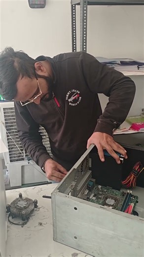 PC Turns On Then Off Immediately | Power Supply Failure + Thermal Paste Fix #hinditech #computer