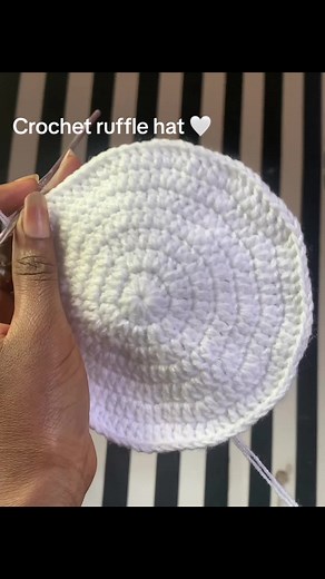 Crochet Ruffle Hat Tutorial: Step-by-Step Guide