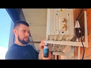 Установка кондиционера с внешним блоком на лоджии с помощью инструментов RAGE / монтаж сплит-системы