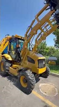 Massive 3CX Side Shift Backhoe Loader | Tractors Company