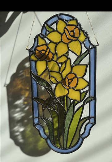 Stained Glass Flower Art: Creating with Copper Foil