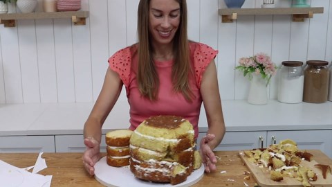 Bulbasaur Cake NO FONDANT