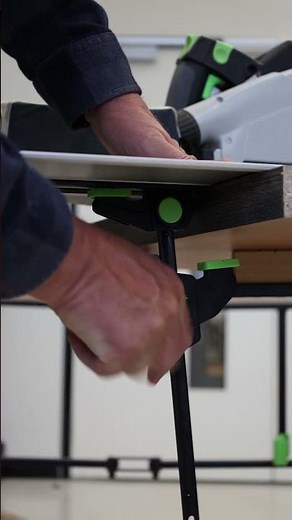 Maximum flexibility, minimum effort with the new one-handed clamp FS-EZ 150/2 from Festool! 🙌