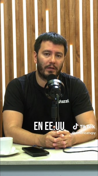 💳 ¿Cuándo llega PayPal a Paraguay? ¿Cuándo llega PayPal a Paraguay? El fundador y CEO de Masfazzil, Diego García, menciona que PayPal no es la solución mágica que muchos esperan. Sus costos también son elevados y podrían generar más quejas que alivios. 👉 En el mercado ya existen múltiples plataformas de cobro que permiten a profesionales independientes cobrar desde Estados Unidos, enviar links de pago, abrir cuentas en el exterior e incluso acceder a tarjetas Visa o Mastercard para retirar din